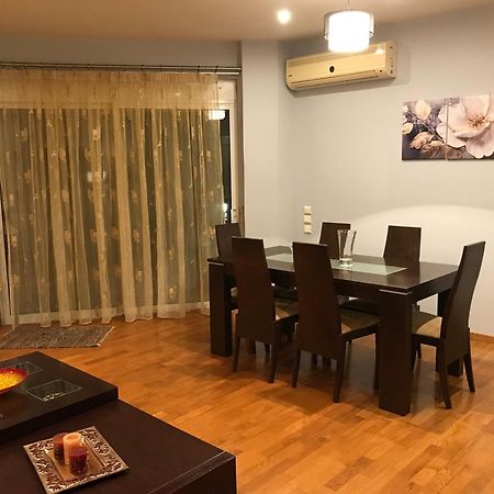 דירות כיוס Τεσσαρι Στον Ναυτικο Ομιλο Χiου מראה חיצוני תמונה